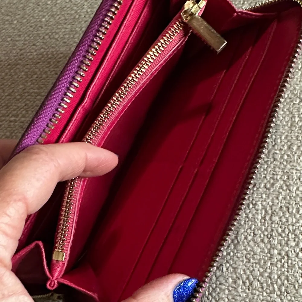 Tory Burch Magenta/Plum Leather Zip-Around Continental Wallet